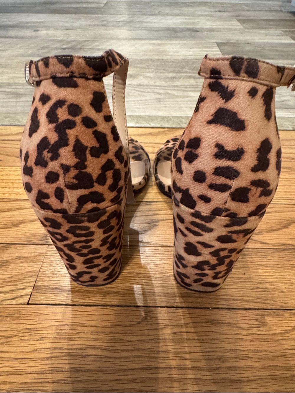 Leopard open toe heeled sandals - Picture 4 of 5